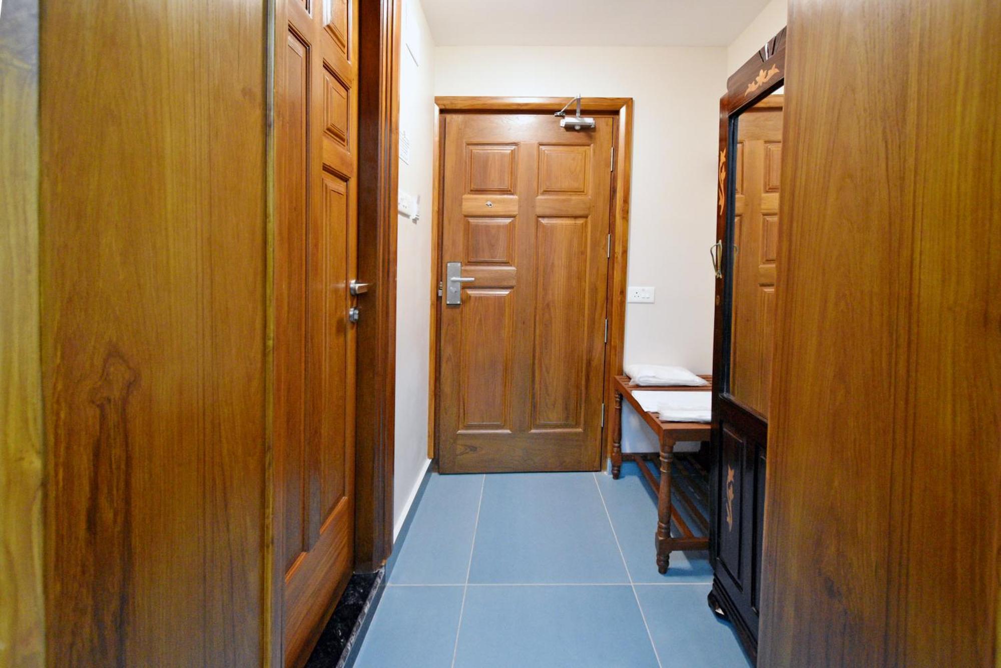 Le Colonial Suites Puduccseri Kültér fotó