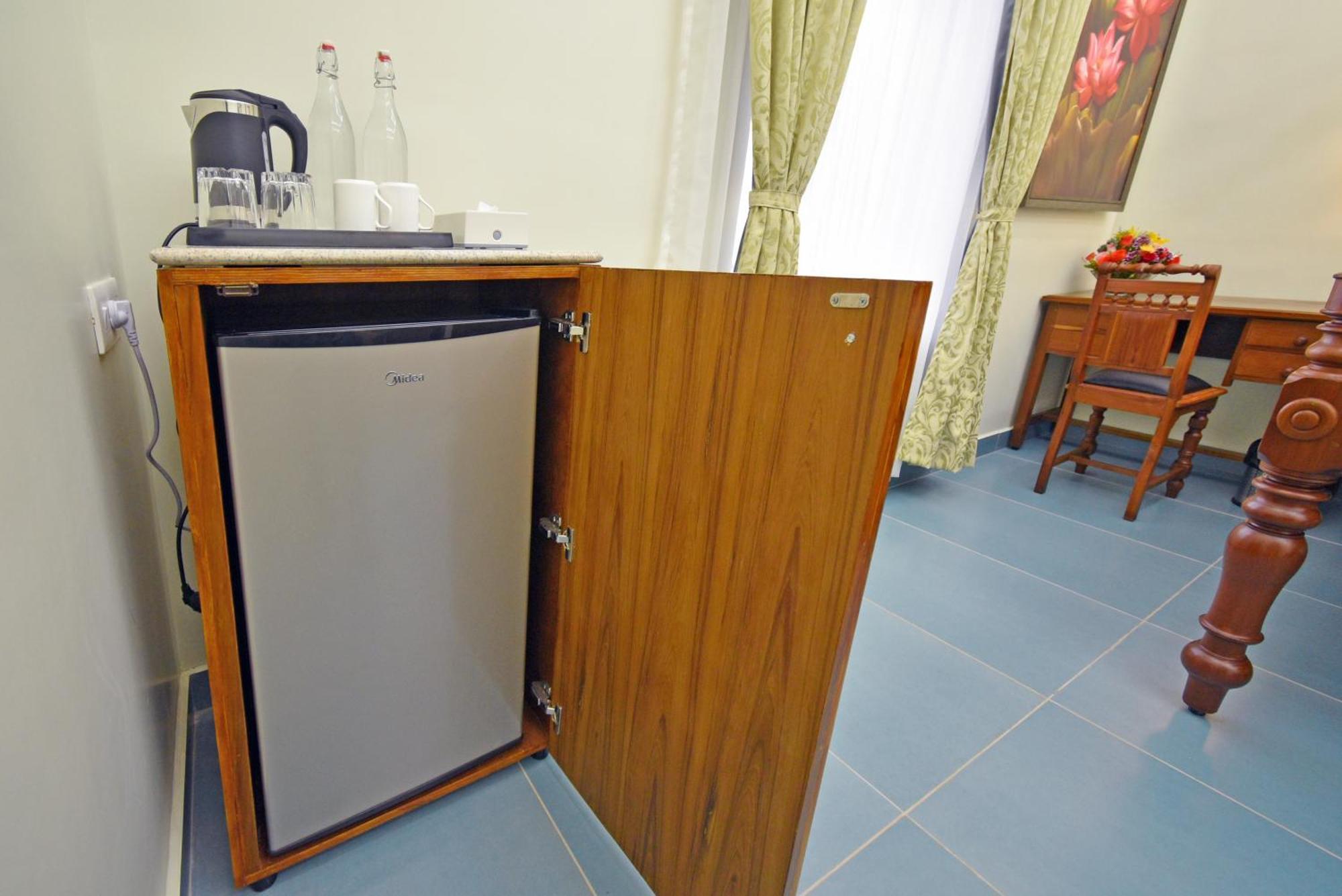 Le Colonial Suites Puduccseri Kültér fotó